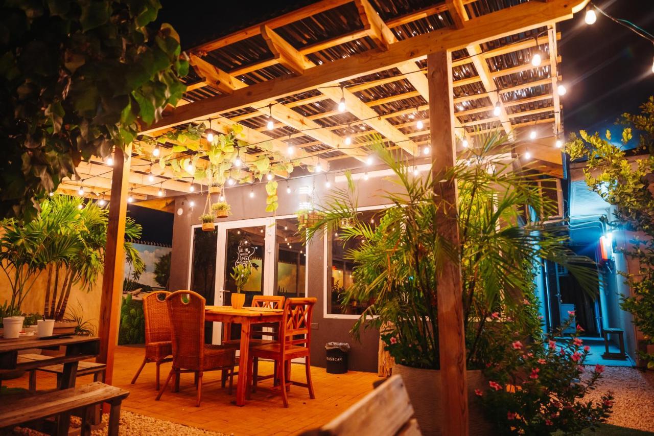 Hotel Rh Boutique Aruba 奥拉涅斯塔德 外观 照片